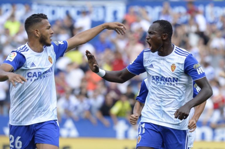 El ex jugador del Real Zaragoza, Raphael Dwamena, fallece a los 28 años tras desplomarse en un encuentro en Albania