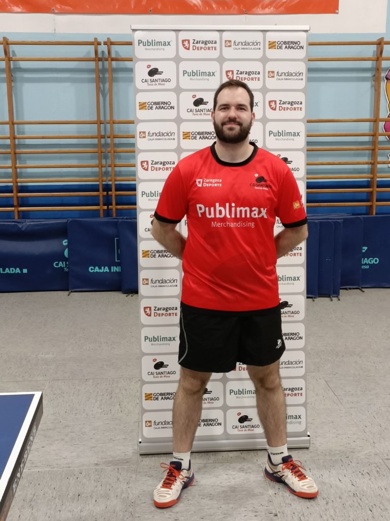Las jugadoras del C.N. Helios caen en la orilla en un nuevo fin de semana para los representantes aragoneses de tenis de mesa
