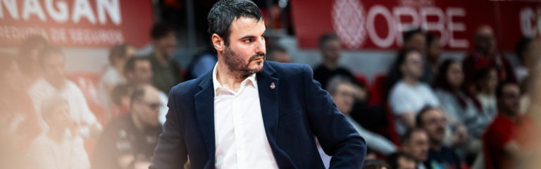 Carlos Cantero, designado mejor entrenador del mes de noviembre de la Liga Femenina Endesa