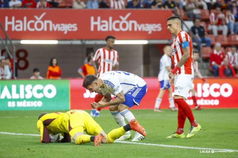 El Real Zaragoza recurrirá la sanción de dos partidos a Lluís López tras su expulsión ante el Huesca