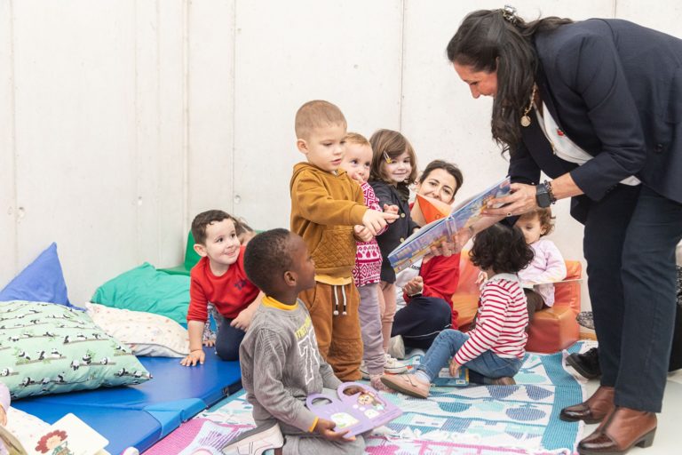 El Ayuntamiento de Zaragoza lanza Pequelecturas para niños menores de 3 años