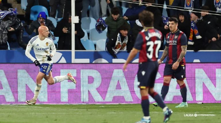 Víctor Mollejo, el ‘9’ reivindicativo que ya suma cuatro goles en Liga