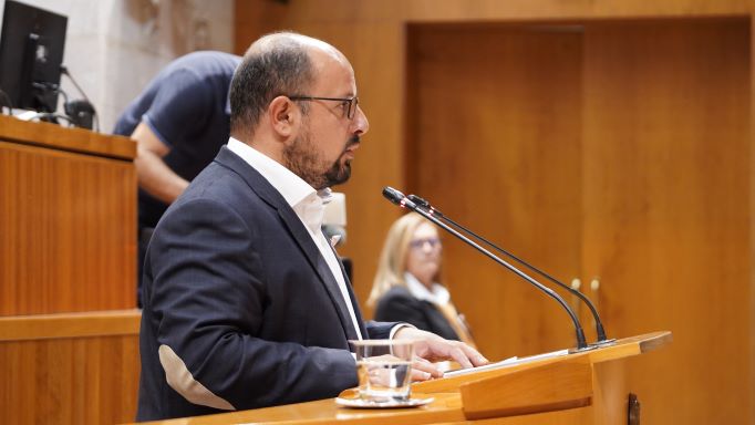 Izquierdo: “El PAR se pondrá enfrente de cualquier transferencia de agua que no signifique un beneficio para Aragón y para los aragoneses”