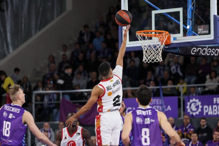 Casademont Zaragoza consigue la sexta victoria en ACB y la primera a domicilio de la temporada (80-88)