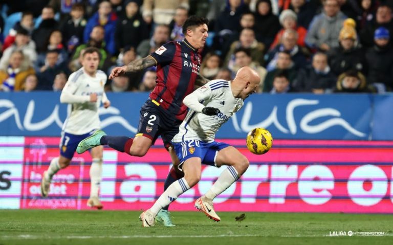 Seis de 15 puntos posibles, el balance de Julio Velázquez desde su llegada al Real Zaragoza 