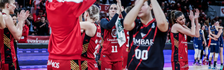 Casademont Zaragoza cae ante Valencia Basket ante un Príncipe Felipe que mostró sus mejores galas (54-70)