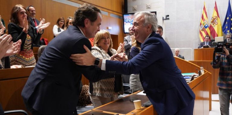 Las Cortes de Aragón aprueban el primer presupuesto de Azcón