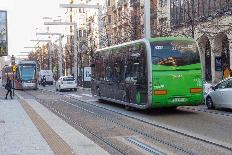11 líneas de bus estrenarán nuevos tiempos de recorrido para mejorar la puntualidad