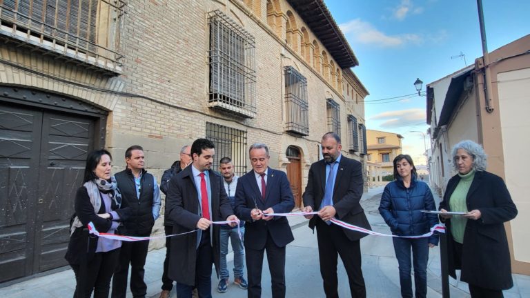Sánchez Quero inaugura la rehabilitación de la casa palacio Torres Solanot en Bujaraloz, financiada por la DPZ con 216.000 euros 