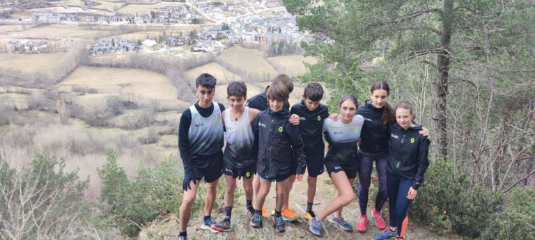 El Grupo de Tecnificación de Aragón de Carreras por Montaña realiza su primera concentración para preparar la temporada 2024