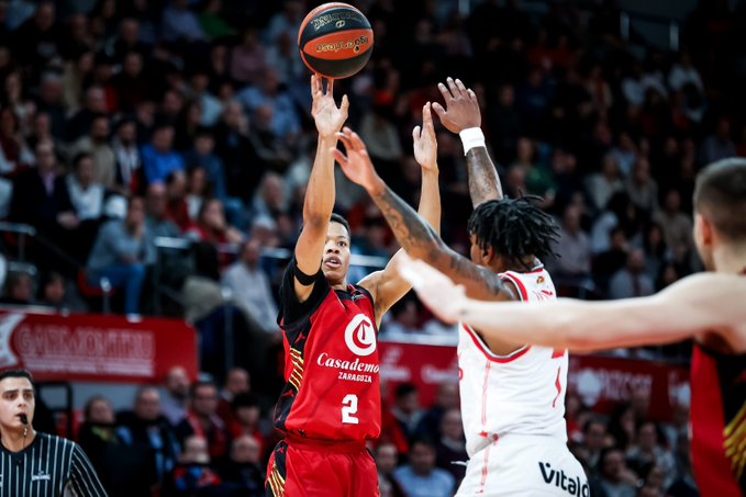 Casademont Zaragoza cae ante Valencia Basket tras cinco minutos de desconexión en el último cuarto (75-85)