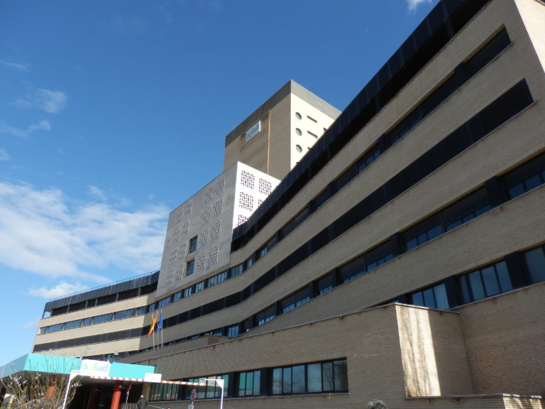 Aragón extiende la obligatoriedad de las mascarillas a los pacientes en salas de espera