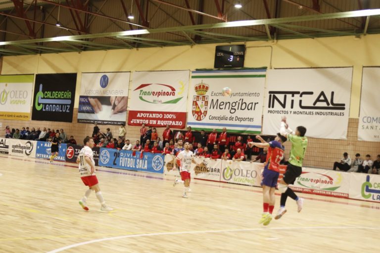 El Full Energía Zaragoza consigue la victoria a domicilio ante Mengíbar (3-5)