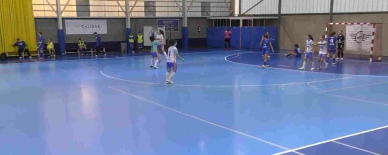 El Wanapix Aldelis InterSala 10 consigue con sufrimiento un punto en la pista del CN Caldes (2-2)