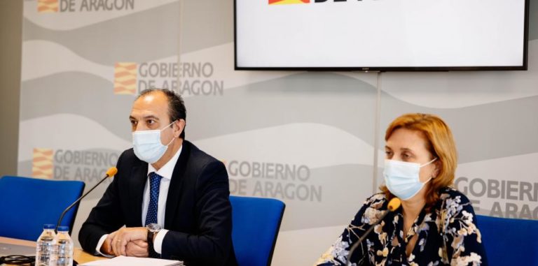 El Consejero de Sanidad Informa sobre Tensiones en el Sistema Sanitario por Aumento de Enfermedades Respiratorias