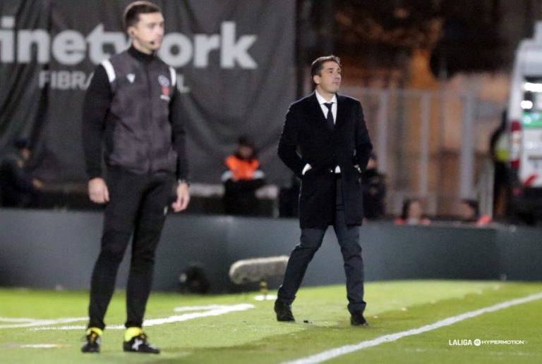 El Real Zaragoza de Julio Velázquez no termina de arrancar con 7 puntos de los 18 disputados