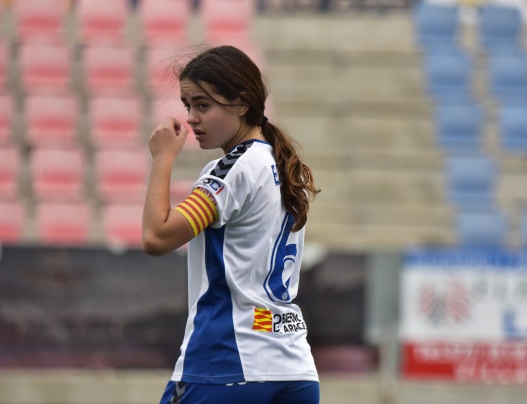 Estela Loza, convocada con la selección española sub16 para la concentración en Las Rozas entre el 29 y 31 de enero