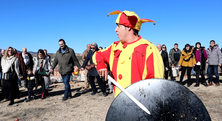 La Máscara de Ateca y los disfraces de Mequinenza protagonizan la festividad de San Blas