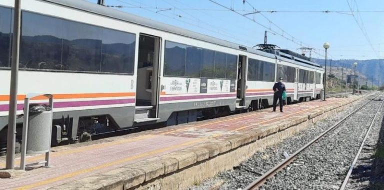 El Gobierno de Aragón busca recuperar el tercer servicio ferroviario en la línea Monzón-Lérida