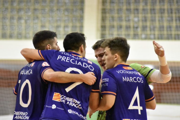 El Full Energía Zaragoza provoca el pinchazo del líder y saca un valioso punto (3-3)