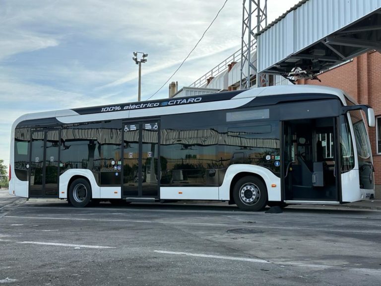 Nuevos cuadros de marcha en 3 líneas de bus urbano en Zaragoza