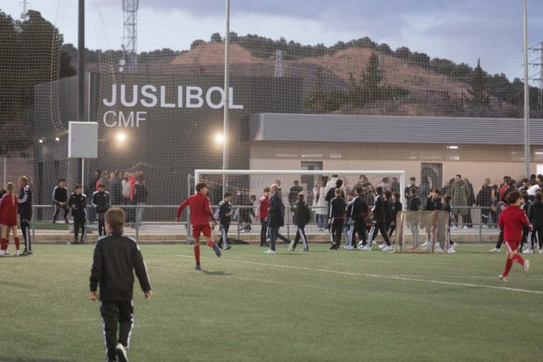 Juslibol lucirá un nuevo campo de fútbol 7 en este 2024