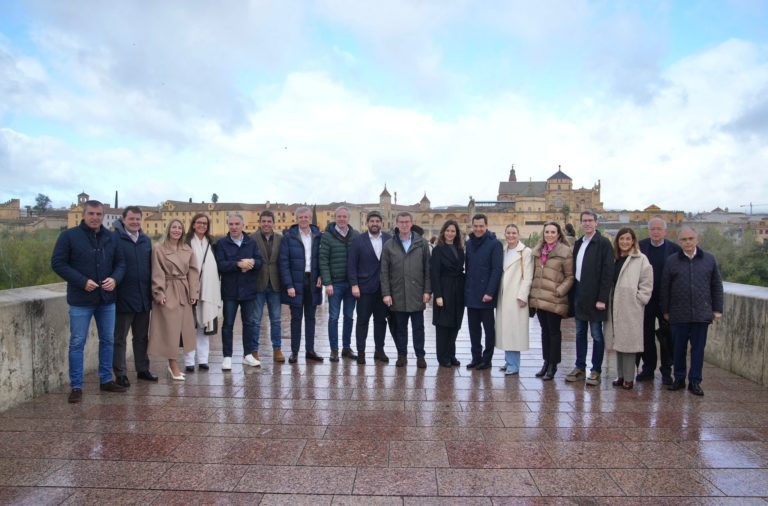 Azcón en Córdoba insta a la inversión en obras hidráulicas