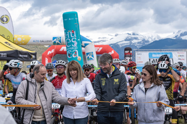 Sabiñánigo disfrutó de la I Shimano Super Cap Massi