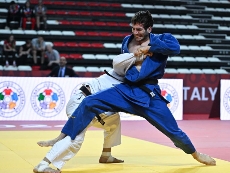 El judoca aragonés Sergio Ibáñez, medalla de plata en el Grand Prix de Antalya en Turquía