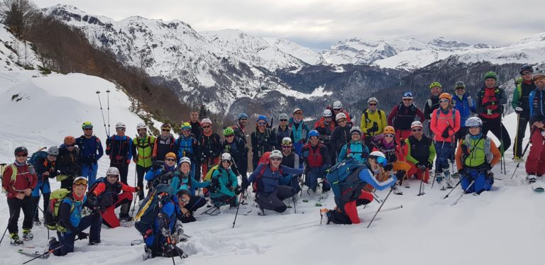 La FAM organiza el VII Encuentro de Clubes de Aragón de Esquí de Montaña del 5 al 7 de abril