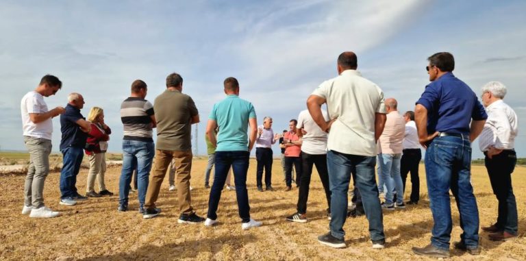 Agricultura convoca a OPAS y cooperativas agrarias para sentar las nuevas ayudas para la sequía