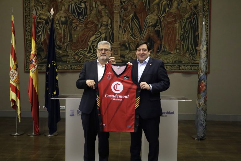 Casademont Zaragoza y Universidad de Zaragoza acuerdan la creación de una ‘grada universitaria’