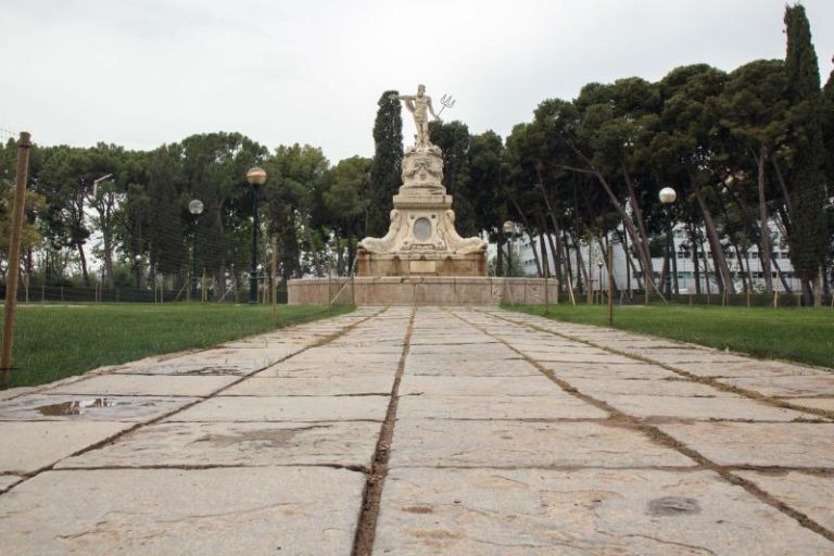 Finalizada la reforma de la plaza de la Princesa en el parque Grande