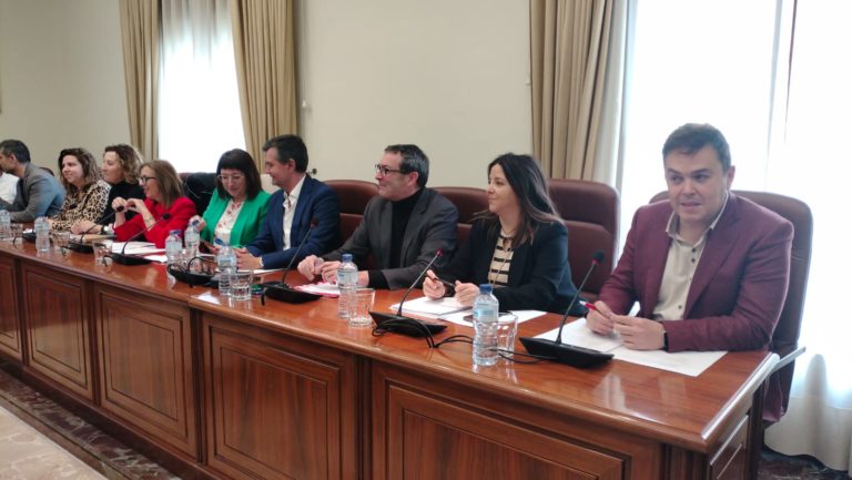El Grupo Socialista de Teruel se opone a la modificación de ayudas a la natalidad en DPT