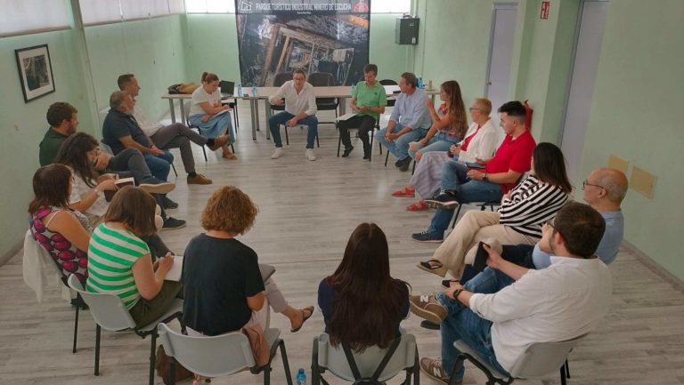 PSOE Teruel analiza el curso político en reunión de cargos institucionales