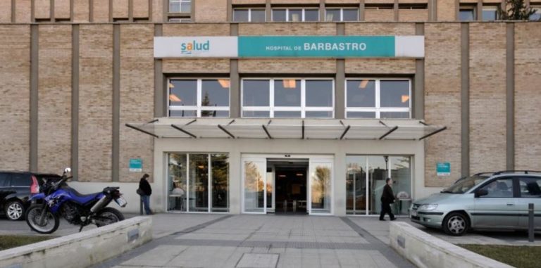 El Hospital de Barbastro da la bienvenida a su nueva directora, Elena Castellar Otín
