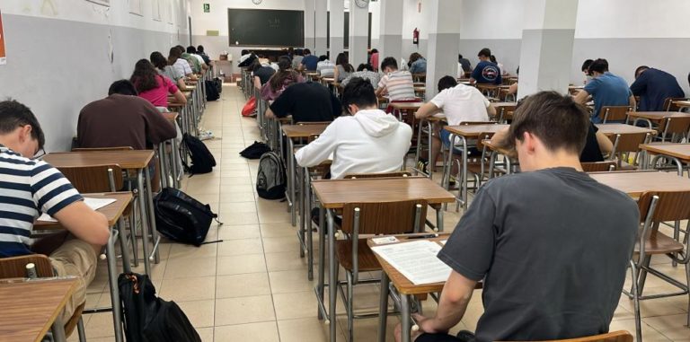 Aragón lanzará el próximo curso el Bachillerato de Investigación/Excelencia