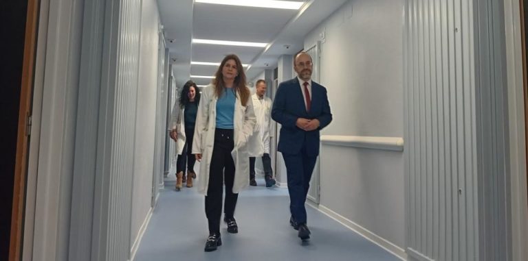 La Unidad de Psiquiatría de adultos del Clínico reabre con mejoras para los pacientes