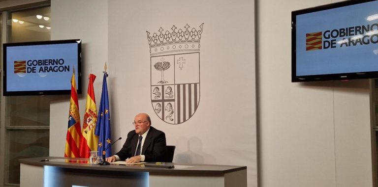 El Gobierno de Aragón quiere reducir la burocracia en la educación