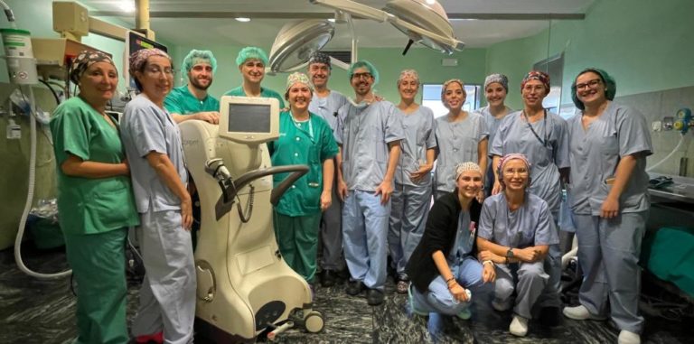 El Hospital Universitario Miguel Servet aplica Radioterapia Intraoperatoria en cáncer de cérvix, un avance significativo en Aragón