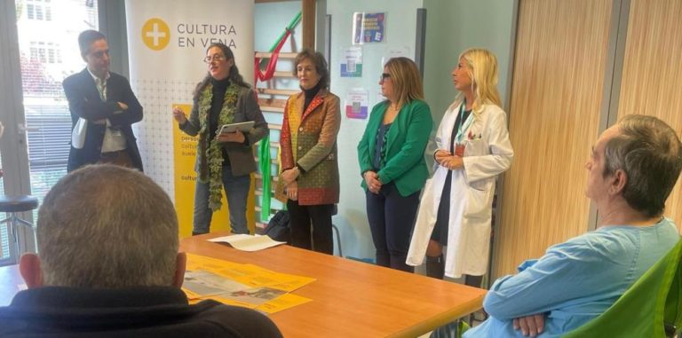 El arte se convierte en terapia en el Hospital Universitario Miguel Servet de Zaragoza