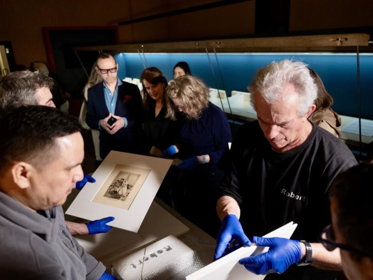 Renovación de estampas en la exposición «Goya, del Museo al Palacio»