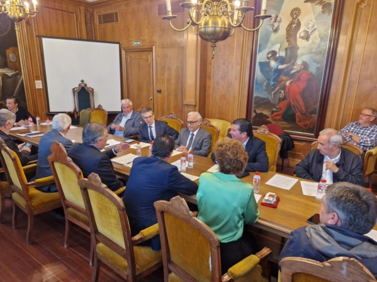 Rincón advierte sobre la reducción de dotaciones de riego que proyecta la CHE