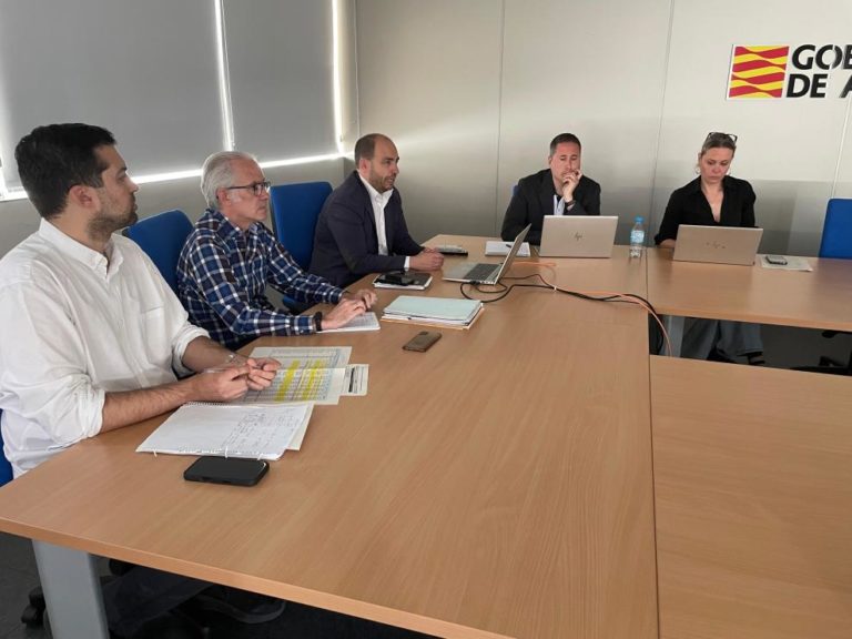 Aragón y Galicia se reúnen para para mejorar la eficiencia en las compras sanitarias