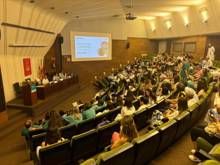 Un médico Residente del Servet gana premio por innovador estudio sobre la enfermedad de Crohn