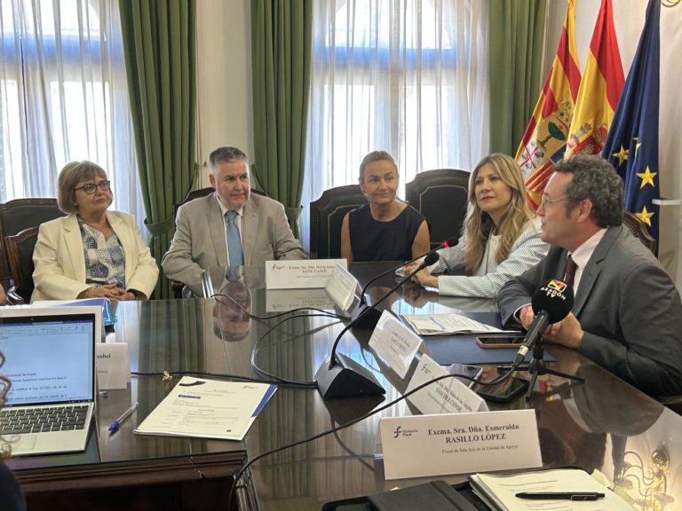 Mar Vaquero apoya a los fiscales como garantes de la Constitución