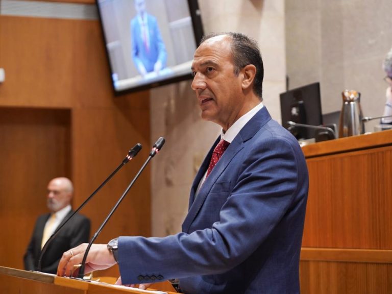 Aragón aprueba decreto para asegurar médicos en plazas de difícil cobertura