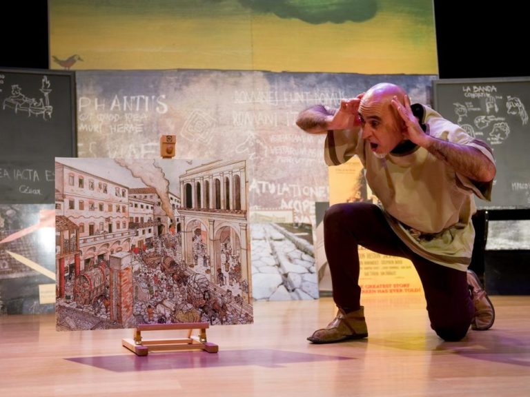 Zoótropo Teatro presenta ‘Una de romanos’ en Los Bañales este sábado en Uncastillo