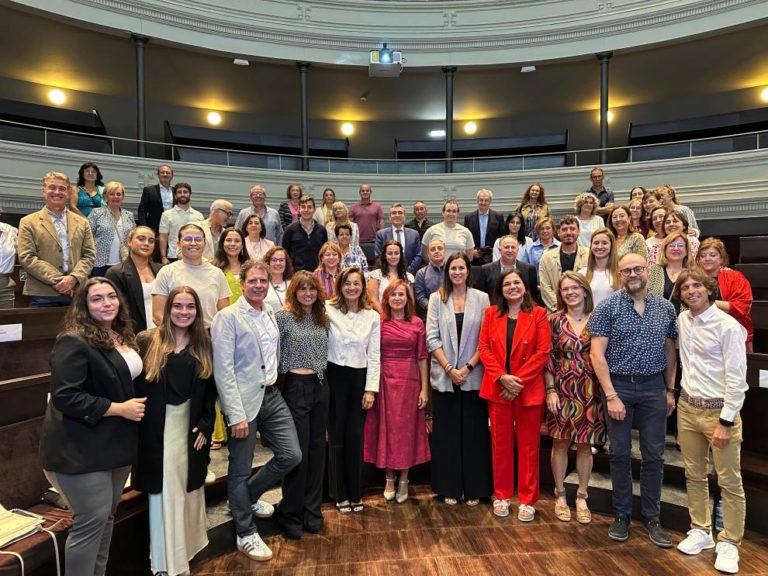 Los Premios de la Cátedra Fundación Blanca abordan salud mental y género en el deporte