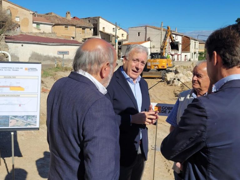 Inician obras en la A-1504 para mejorar la seguridad y el tráfico de camiones en Aragón